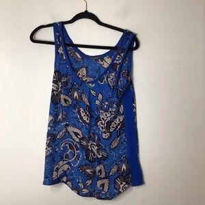 Michael Stars sleeveless silk top blue sleeveless floral feminine